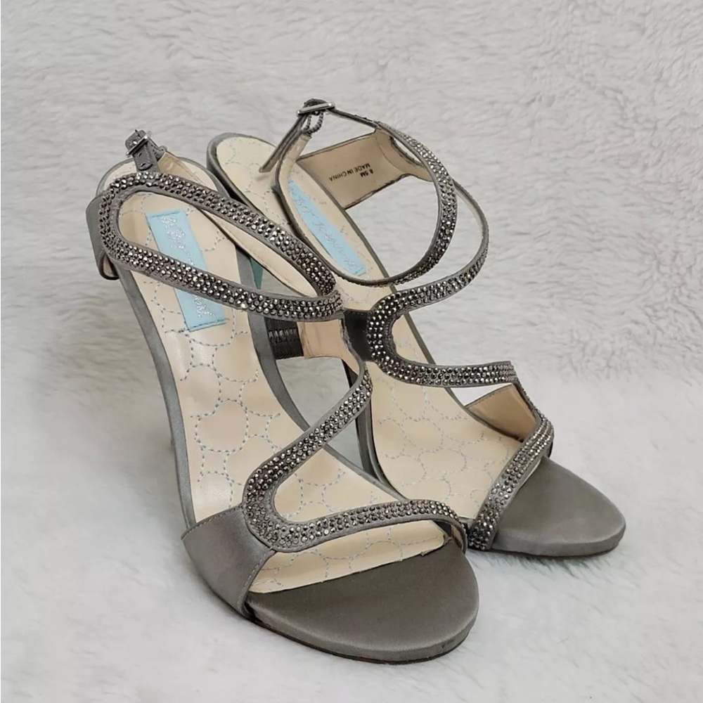 Betsey Johnson SB-Gift Dress Sandal Shoes, Silver, Women’s Size 8.5 M